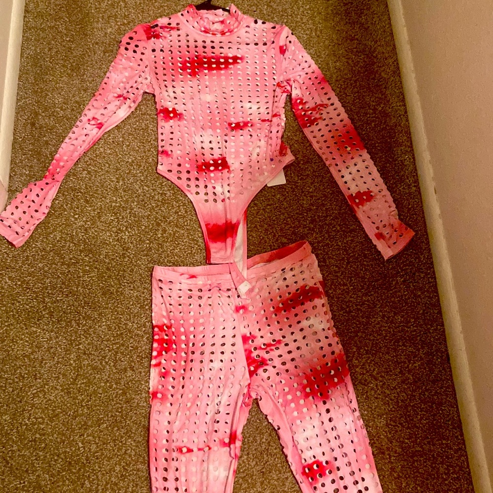 Two piece set